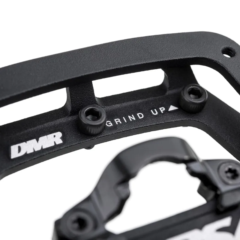 DMR Versa Pedal in Black-2